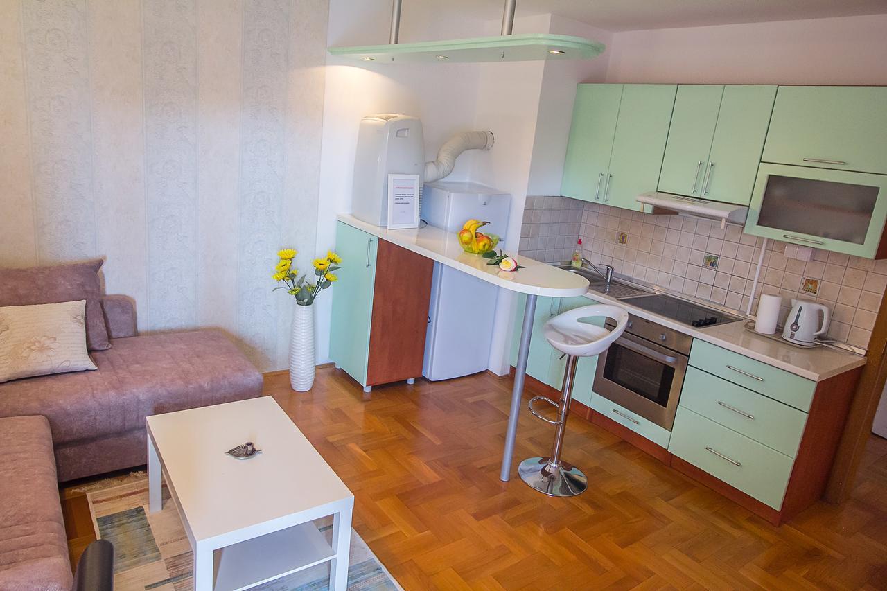 Stan Na Dan Banja Luka Daire Dış mekan fotoğraf