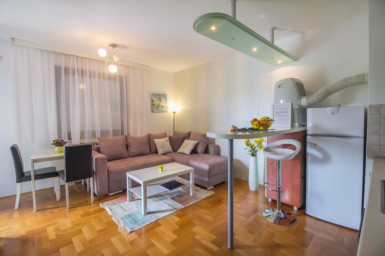 Stan Na Dan Banja Luka Daire Dış mekan fotoğraf